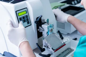 Microtome